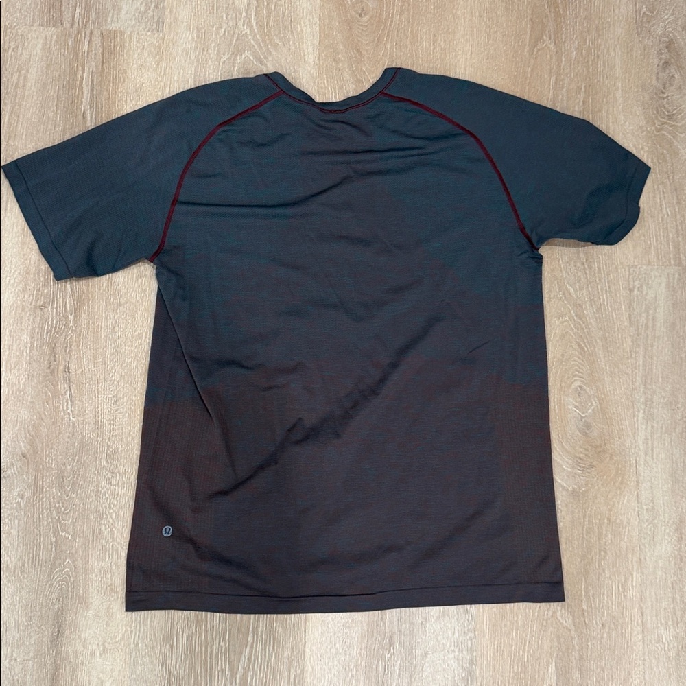 Lululemon Athletic T-Shirt – Teal & Red, XL